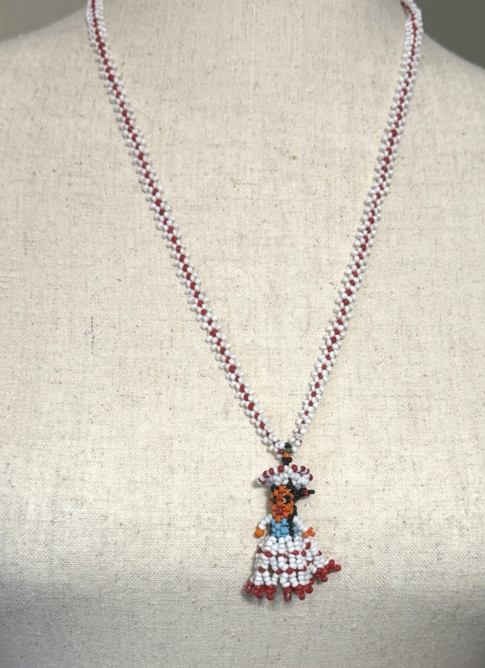 Vintage Native American Girl Doll 3D Seed Bead Pendant Necklace 24" Red White